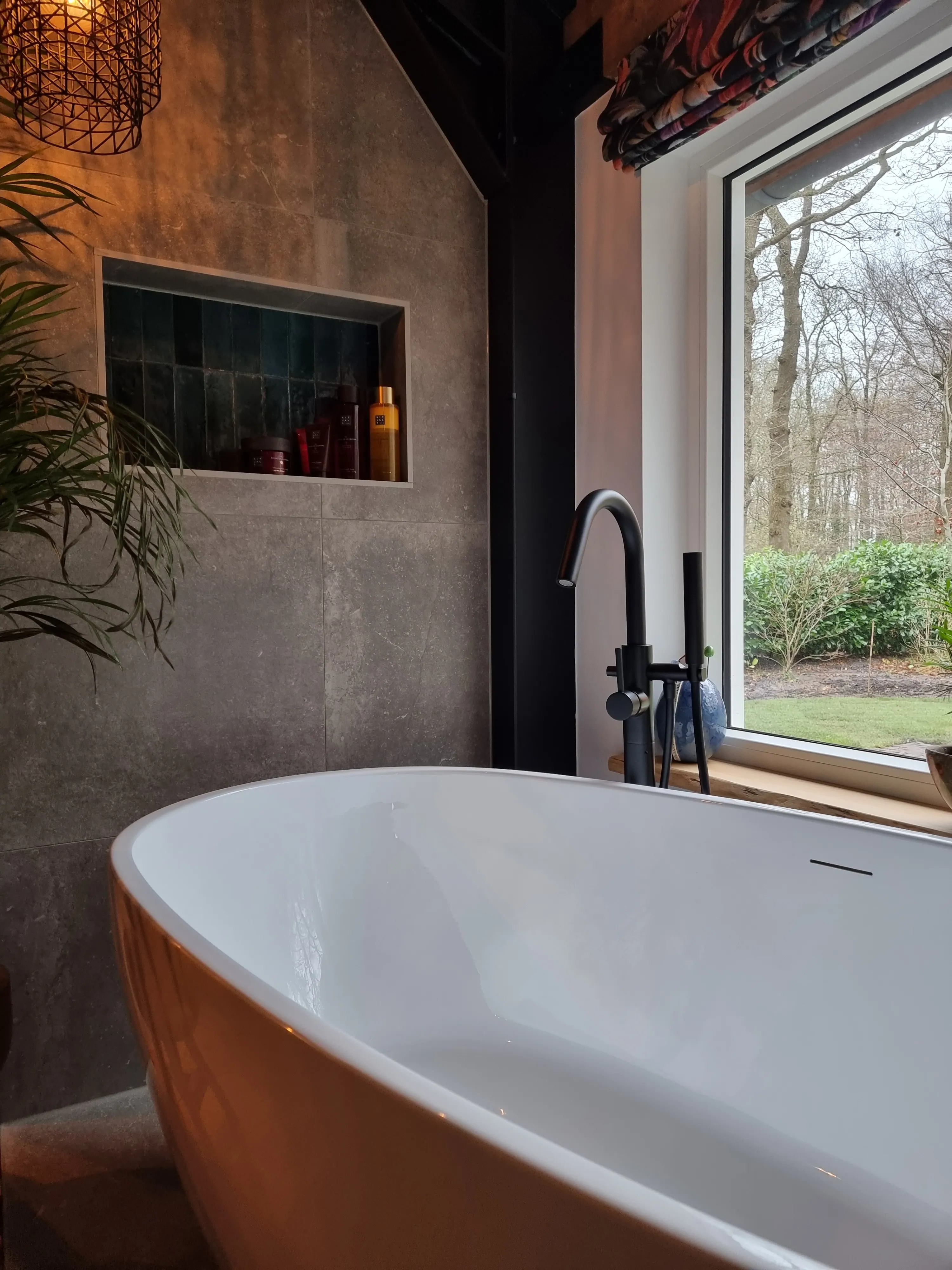 Zelf regelen of zorgeloos laten verzorgen, jij kiest!